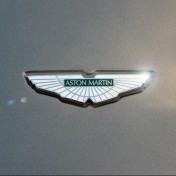 Aston Martin iPad Wallpaper