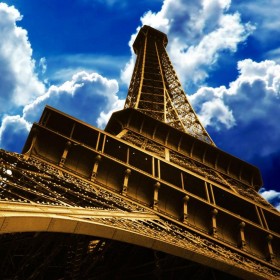 Eiffel Tower iPad Wallpaper